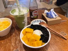 -小团圆糖水铺(襄阳南路店)