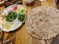-官塘锋记鱼生·生腌·砂锅粥(牌坊街店)
