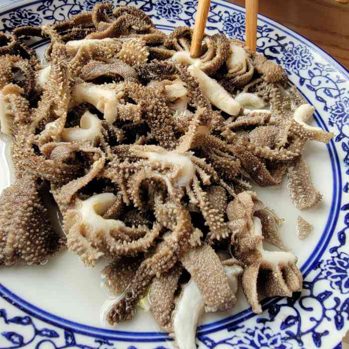 东兴顺爆肚张-"周六和朋友一起来吃爆肚他家爆肚整体火候.