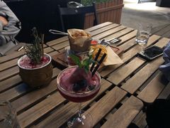 -STARRY CAFE & LOUNGE BAR(高新店)