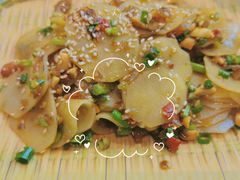 -有红鸡毛店·川菜(建设路店)