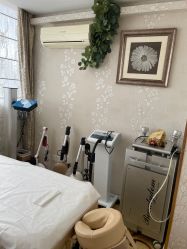 -茜尔维亚修身连锁(八佰伴店)