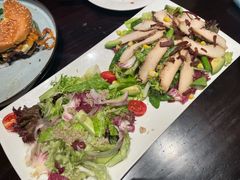 炙烤鸡胸凯撒沙拉-bluefrog蓝蛙(皇庭广场店)