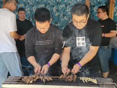 -亲兄弟真人CS团建拓展基地