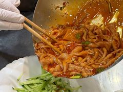 -老来福·非遗酸汤兔(凯旋路店)