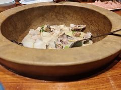 -滇香肴·云南菜蒸汽石锅鱼(云南北路店)