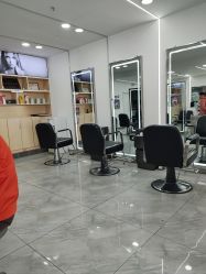 -Coo Hair salon