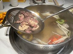 -犇鼎牛潮汕牛肉火锅(新辰里学清路店)