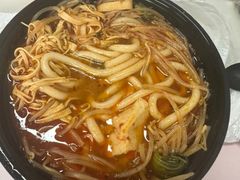 -砂锅米线