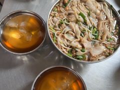 -正宗杨记普洱酸醋米线(总店)