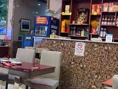 -鸿亨泰杂鱼馆(港馨家园店)