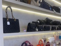 -六六奢品·vintage中古·回收二手奢侈品包包手表首饰(环球港店)