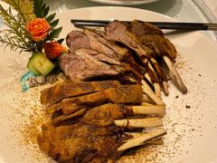 -榕树下海鲜馆(坪山路店)