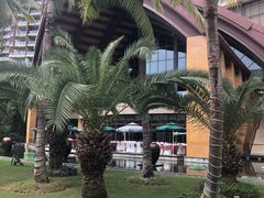 -三亚湾海居铂尔曼度假酒店