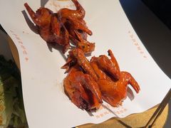 -鸽子侯·家宴·平价海鲜(市图书馆店)