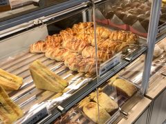 金枪鱼可颂-85度C(济南经七路店)