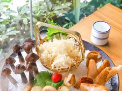 菌菇大观园-打酱友•斑鱼海鲜粥火锅(吴桥店)
