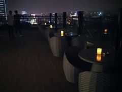 -顽啤熊·酒客酒馆(苏城夜景必选店)