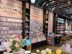 -钟书阁(松江泰晤士小镇店)