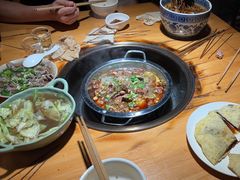 -大众跷脚牛肉馆·非遗传承单位(峨眉山店)