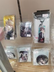 -卡通派潮品玩具折扣仓(青岛新城吾悦广场店)