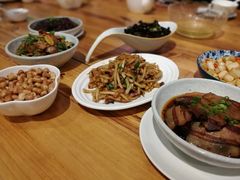 -唐伯虎新派湘菜馆(石夏时代广场店)
