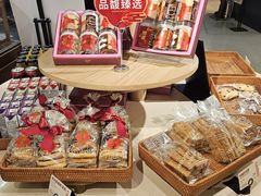 -CARINO BAKERY&CAFE(人广来福士店)