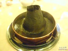 老铜火锅和白开水锅底-洪长兴(广西北路店)