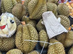 -世纪联华超市(三墩店)