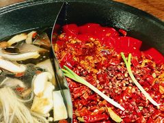 -萍姐火锅·公路夜市(武汉首店)