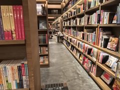 -茑屋书店(天目里店)