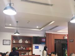 -汤河清真餐馆