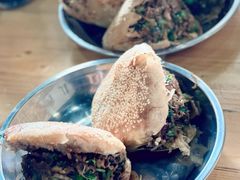 烧饼夹坛子肉-昌顺马记小吃店(昌盛园店)