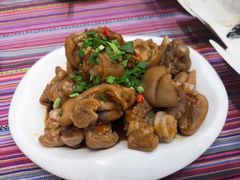 傣味凉猪蹄-香巴拉云南餐厅(华莱坞店)