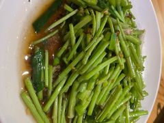 炒泥蒿-汪爹爹武汉牛三鲜(朝外大街店)