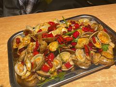 -喝丢一只鞋海鲜烧烤·海肠捞饭(东关街店)