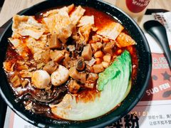 -粉探营螺蛳粉(长宁龙之梦店)