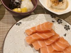 -广州万富希尔顿酒店·感趣自助餐厅·金秋蟹宴生蚝海鲜刺身