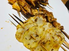 -平娃三宝烧烤·面食(南小街店)