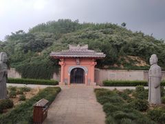 -洛阳古墓博物馆