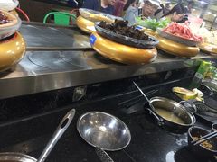 -汤响自助回转火锅百汇(乐峰广场店)