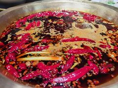 -潮火锅·麻辣牛肉火锅(观音桥方圆·LIVE店)
