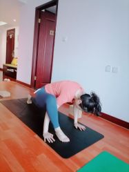-Yvon yoga 瑜伽·精准体态管理中心