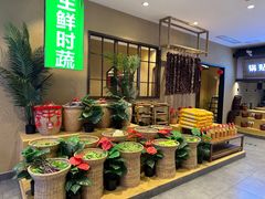 -辛香味烧鱼馆·非遗技艺·排骨红烧肉(光谷医药园店)