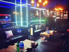 -优悦派·别墅派对轰趴馆(静安店)