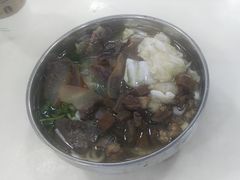 -花溪王记牛肉粉(四季花溪商场店)