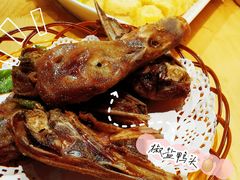 -聚汇三少·龙虾·中餐厅(莫邪路新天地店)