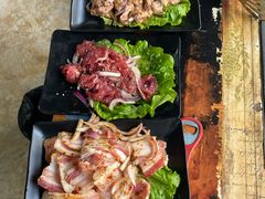 -小雷家烤羊腿(烨宏广场店)