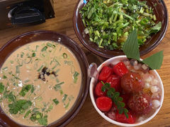 杨梅冰小汤团-川魅肚场·川渝火锅(乐客城店)