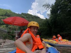 -虎啸峡漂流